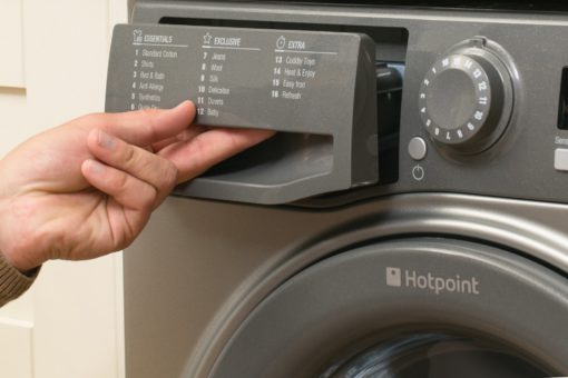 Hotpoint 8kg Condenser Dryer – Graphite